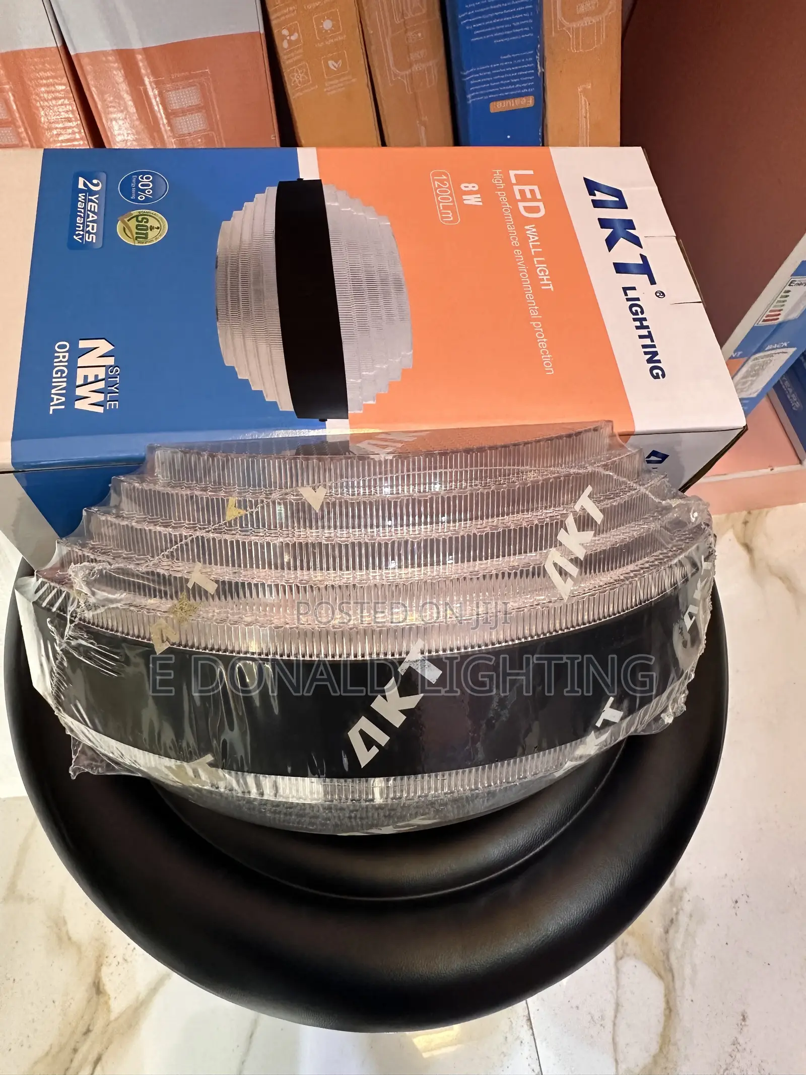 AKT Wall Light
