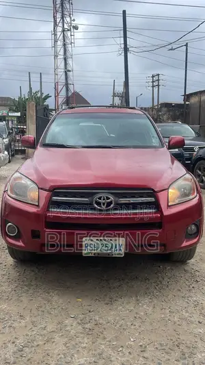 Toyota RAV4 2008 Red