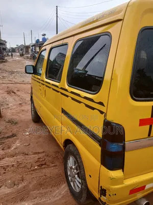 Suzuki Every 2003 Yellow