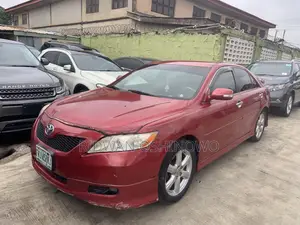 Toyota Camry 2.4 SE 2008 Red