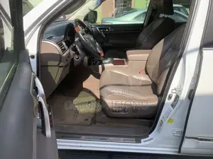 Lexus GX 460 Luxury 2014 White