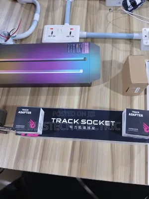 40cm Power Track Socket. 32a/8000w Max.