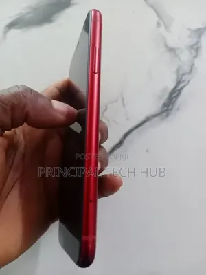 Apple iPhone XR 128 GB Red