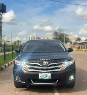 Toyota Venza 2010 Black