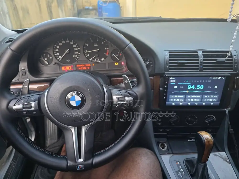 BMW 520i 2003 Silver