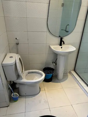 Mini Flat in Osapa london for rent