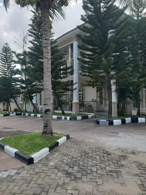 8bdrm Duplex in Katampe Extension for rent