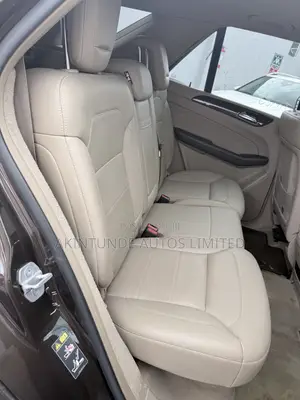 Mercedes-Benz M Class ML 350 4Matic 2012 Brown