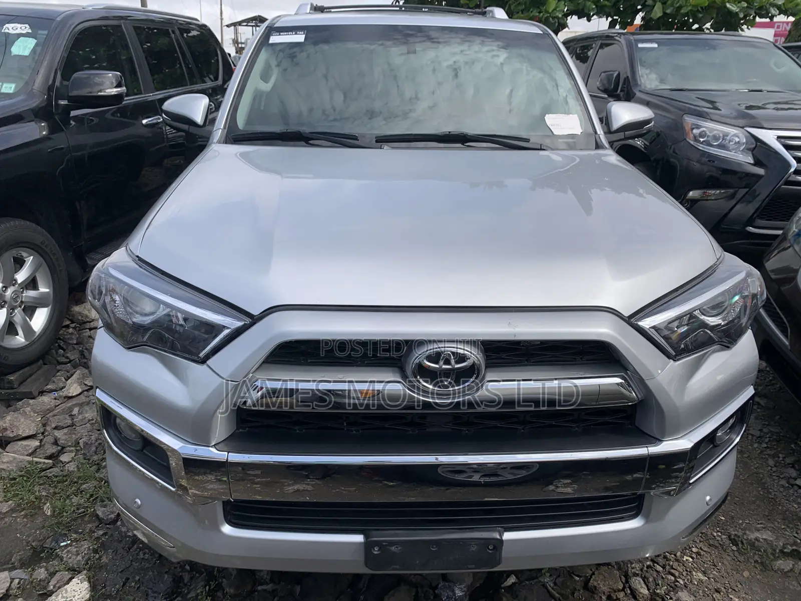 Toyota 4-Runner 2015 Silver