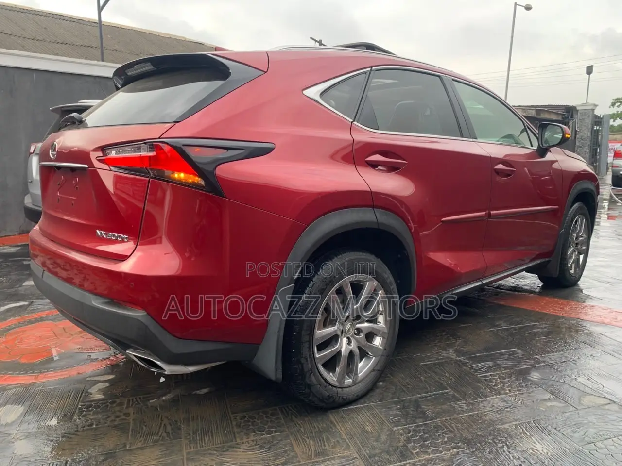 Lexus NX 200 AWD 2016 Red