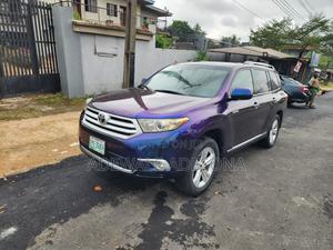 Toyota Highlander 3.5L 4WD 2013 Blue