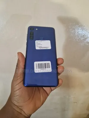 Motorola Moto G8 64 GB Blue