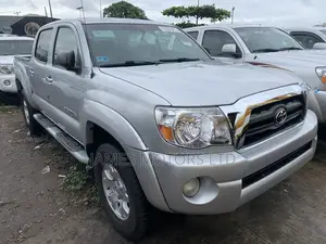 Toyota Tacoma 2008 Silver