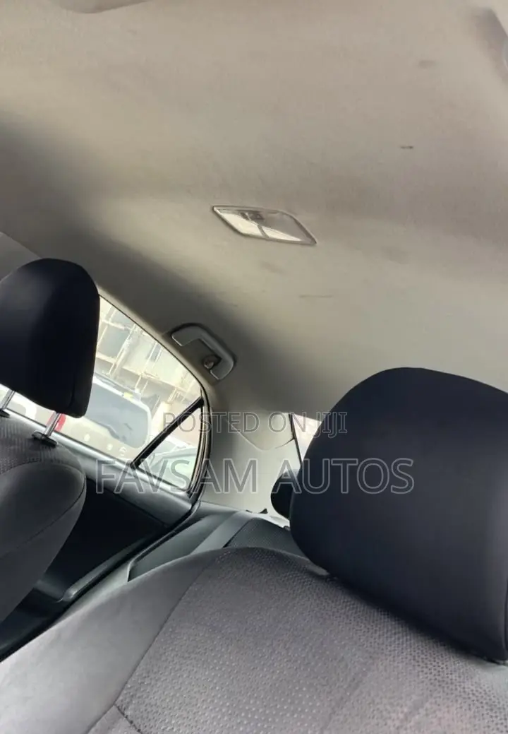 Toyota Corolla 2009 Gray