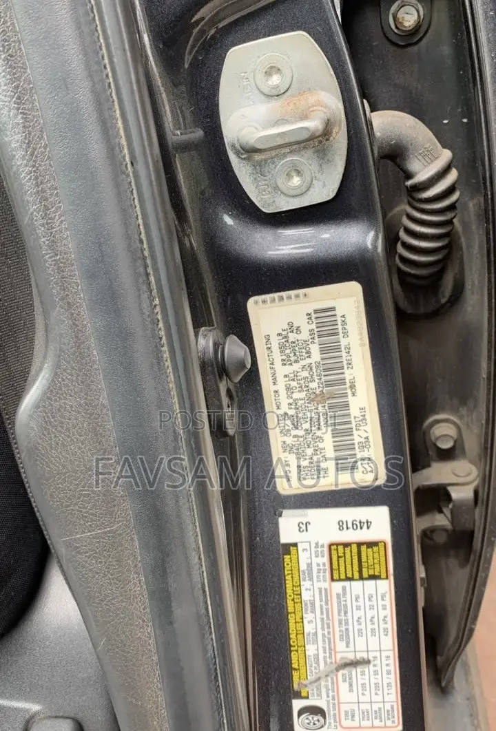 Toyota Corolla 2009 Gray