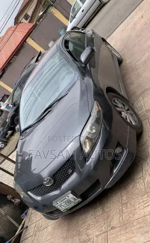 Toyota Corolla 2009 Gray