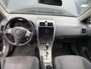 Toyota Corolla 2009 Gray