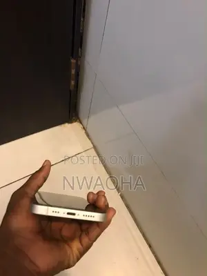 Apple iPhone 13 128 GB White