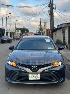 Toyota Camry LE (2.5L 4cyl 8A) 2019 Black