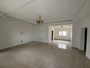 3bdrm Apartment in Wuse 2 for rent