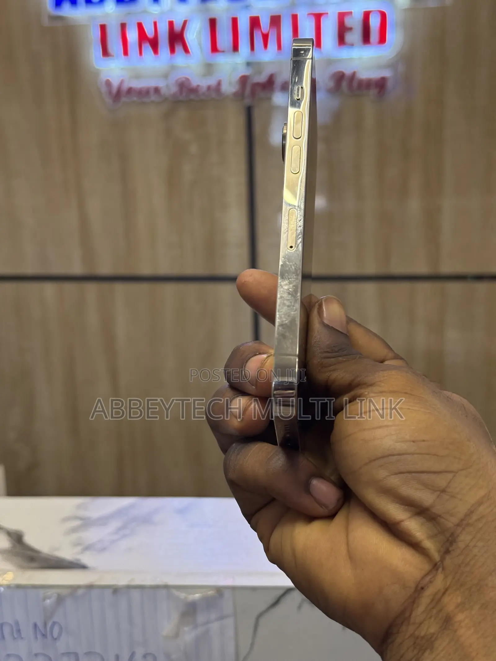 New Apple iPhone 14 Pro Max 256 GB White