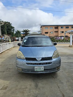 Toyota Sienna LE AWD 2005 Blue