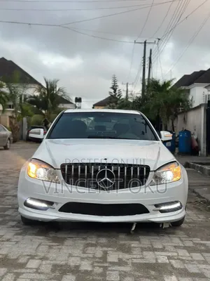 Mercedes-Benz C300 2009 White