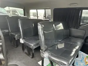 Toyota HiAce 2015 Black