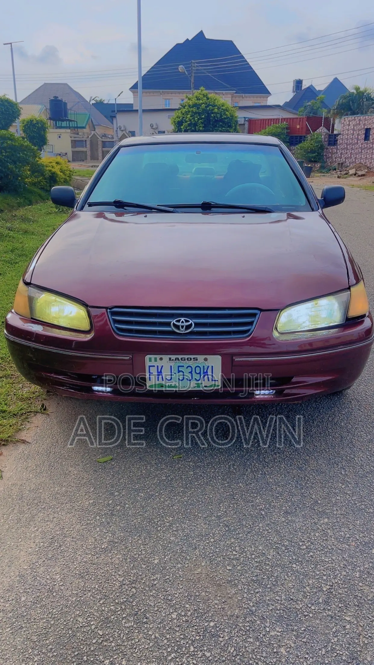 Toyota Camry 2000 Brown