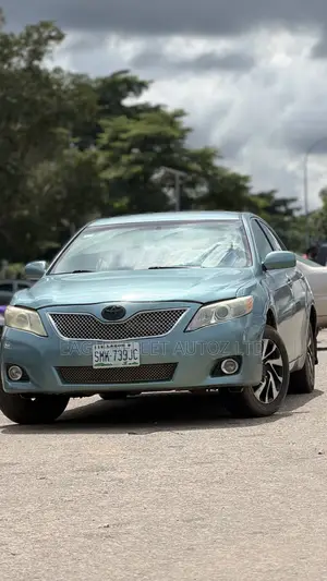 Toyota Camry 2009 Green