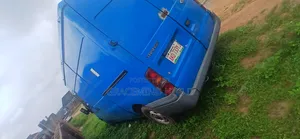Ford Transit 2000 Blue