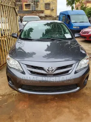 Toyota Corolla LE 4dr Sedan (1.8L 4cyl 4A) 2012 Gray