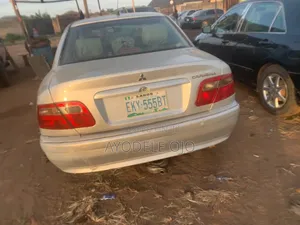 Mitsubishi Carisma 2003 Silver