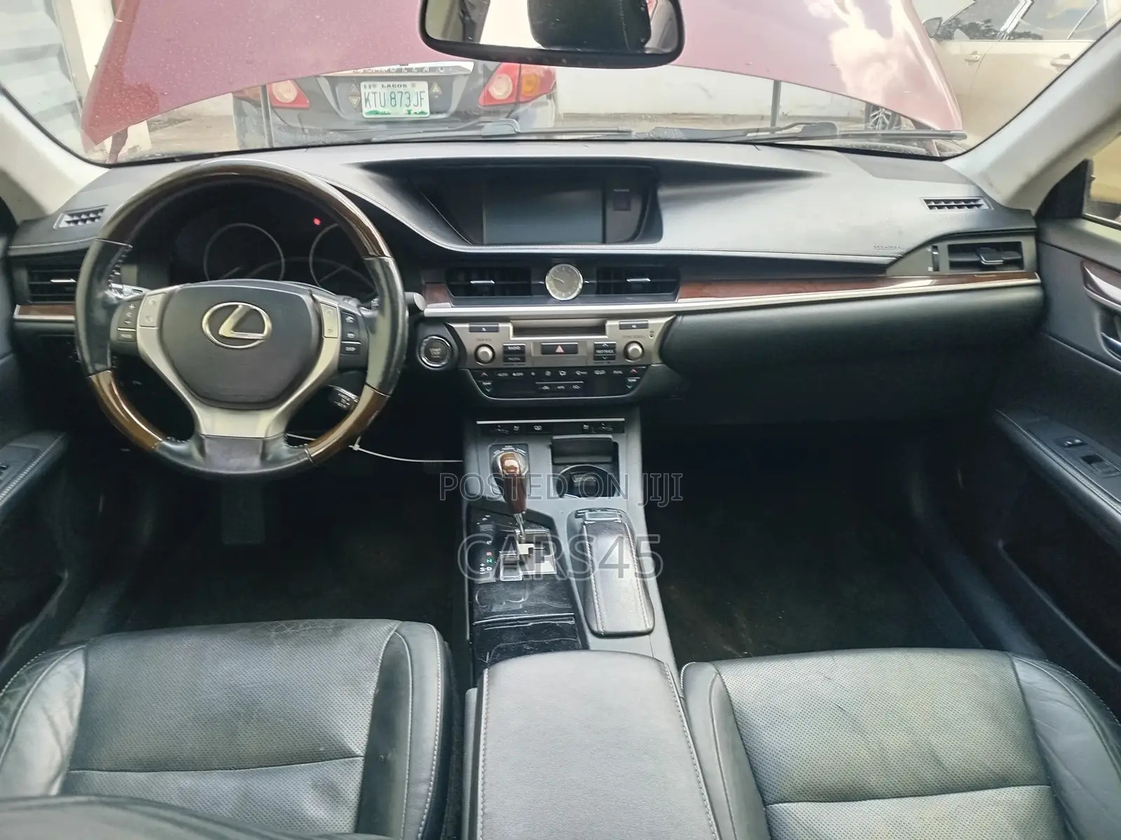 Lexus ES 2015 Red