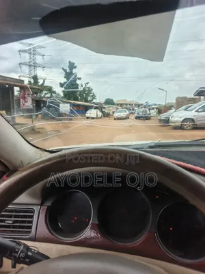 Mitsubishi Carisma 2003 Silver