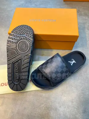 High Quality Louis Vuitton Slide