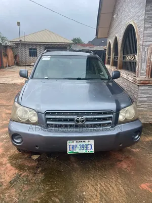 Toyota Highlander 2004 Blue