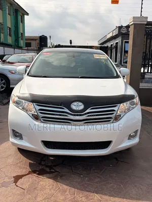 Toyota Venza 2010 White
