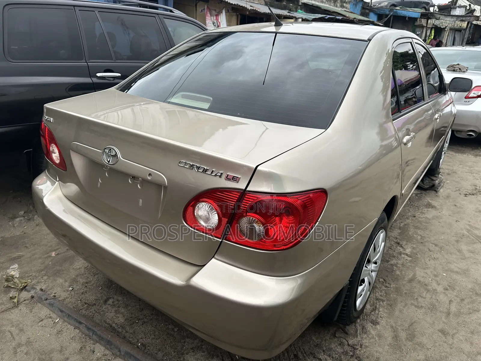 Toyota Corolla LE 2006 Gold