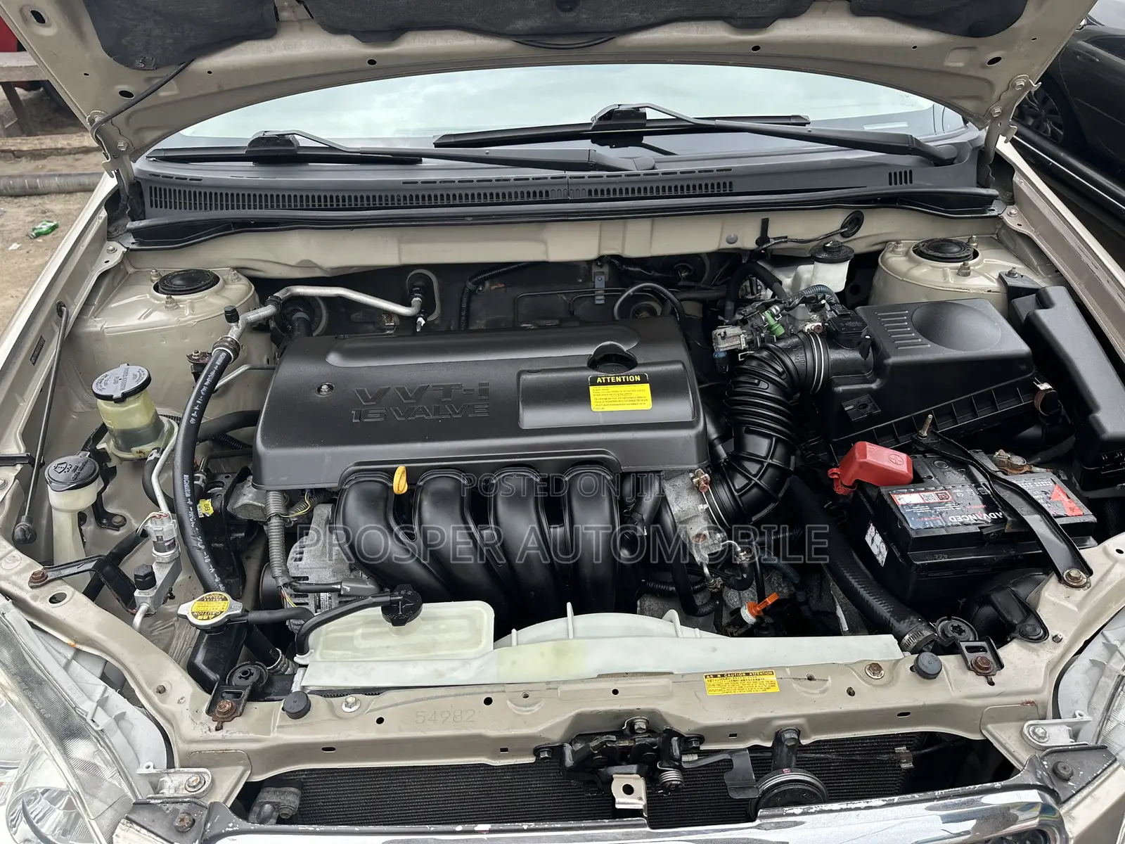 Toyota Corolla LE 2006 Gold