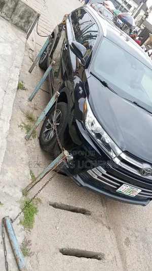 Toyota Highlander 2019 Black