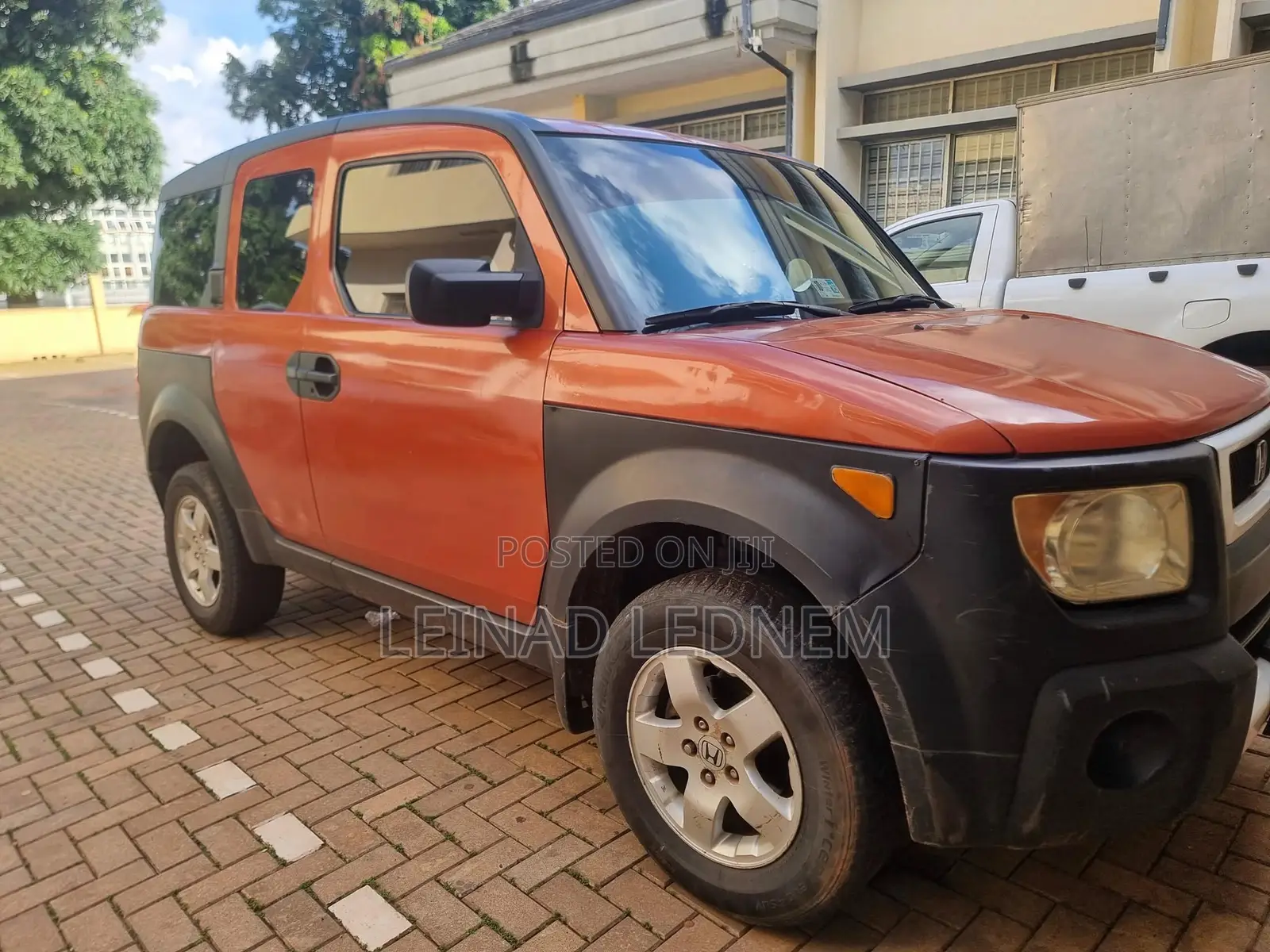Honda Element LX Automatic 2005 Orange