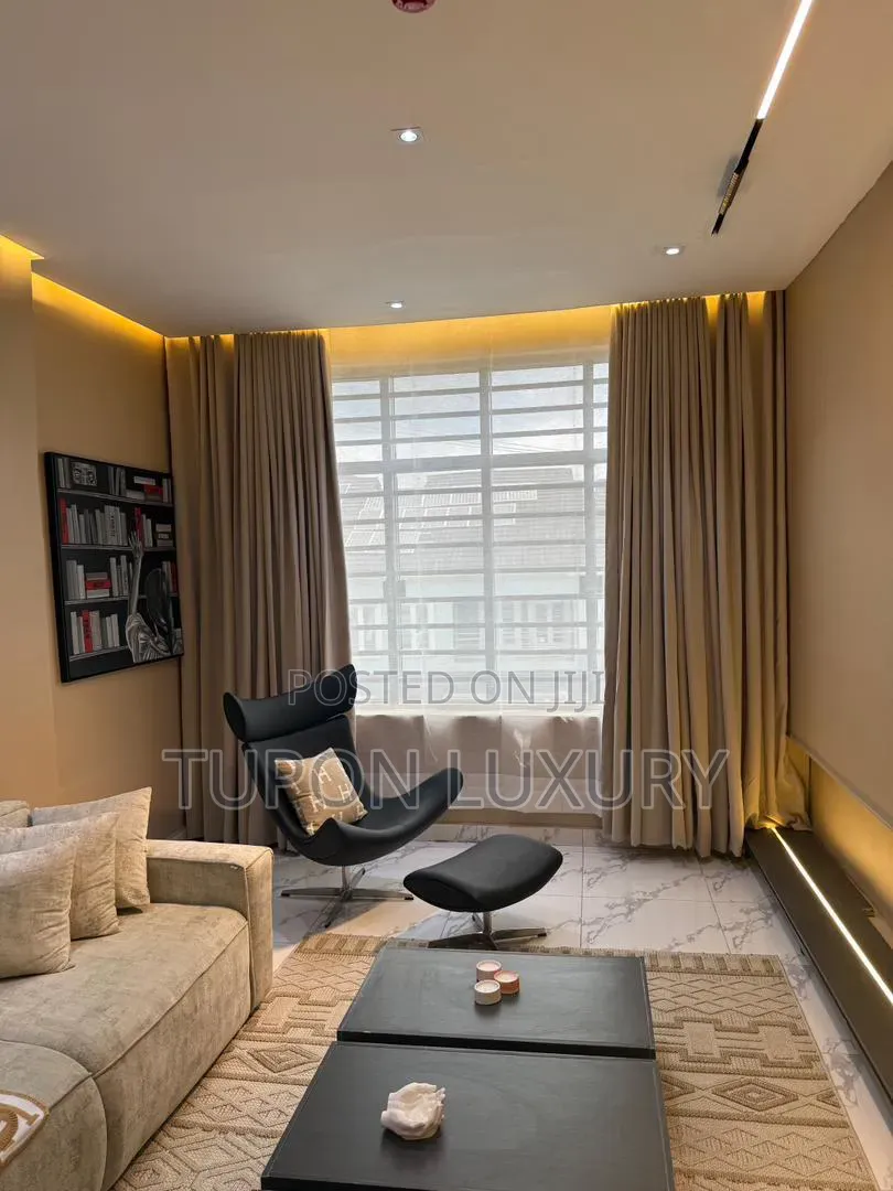 Luxury 2bedroom Apartment With Dining
