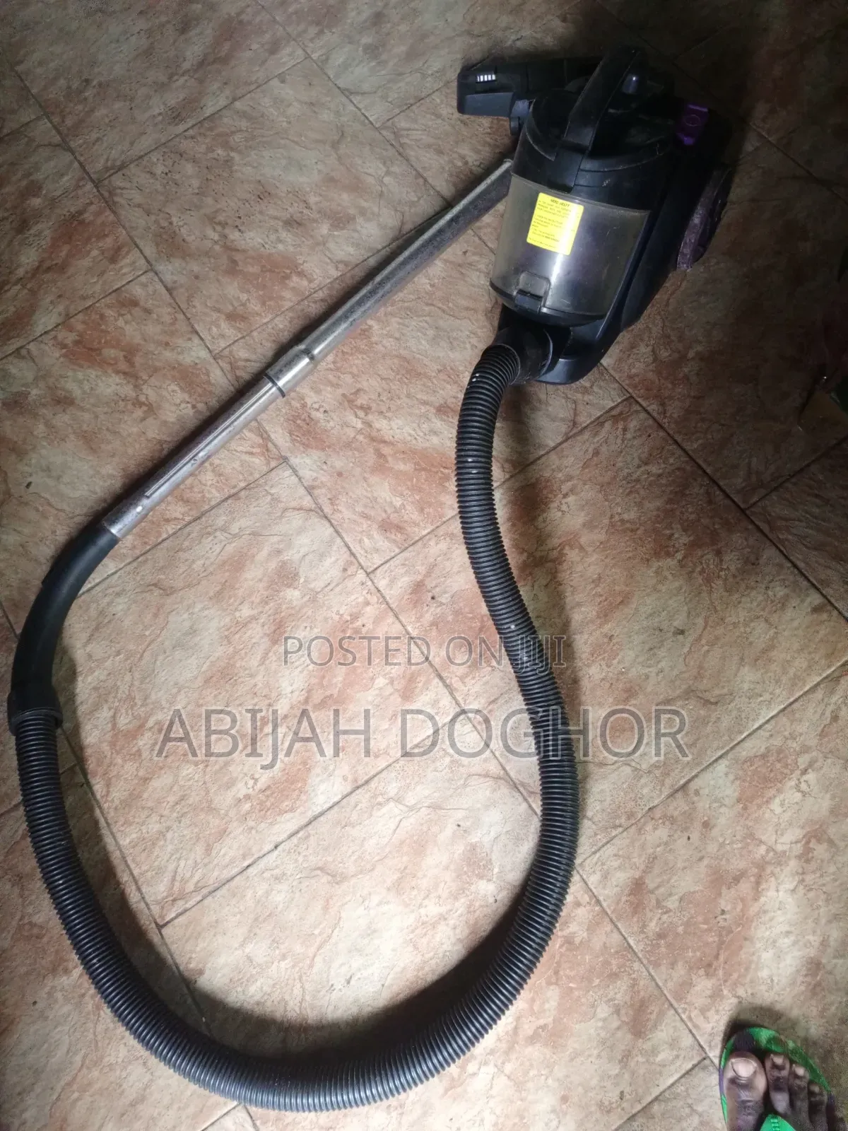 Used Vacuum Cleaner