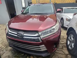 Toyota Highlander XLE 4dr SUV (3.5L 6cyl 6A) 2015 Burgundy