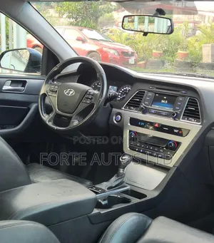 Hyundai Sonata Sport 2.0T 4dr Sedan (2.0L 4cyl Turbo 6A) 2015 Blue