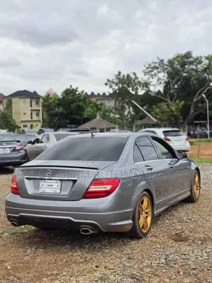 Mercedes-Benz C300 Sport 4Matic Sedan AWD (3.5L 6cyl 7A) 2014 Gray