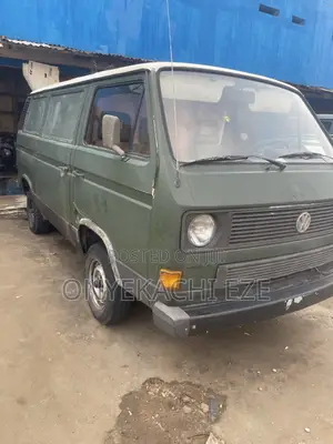 Volkswagen Transporter 2003 Green