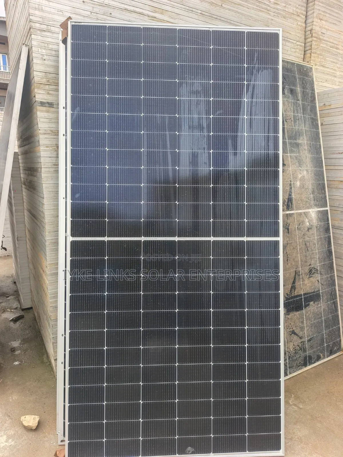 600W Solar Panel