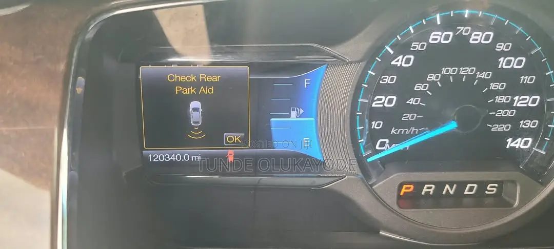 Ford Taurus Limited 2013 Silver